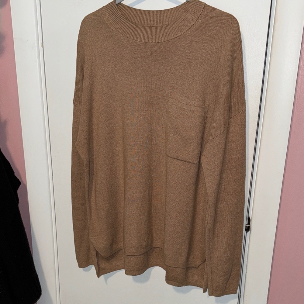 Banana Republic Women's Brown Crewneck Sweater